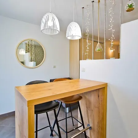 Island Hvar Seaside Levanda With Beach, Pool & Seaview Apartment Hvar Town