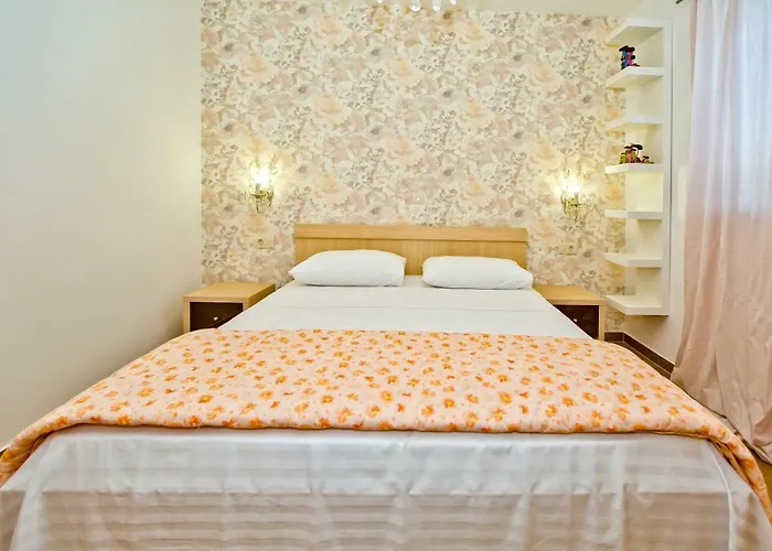 Apartamento Island Hvar Seaside Levanda With Beach, Pool & Seaview *