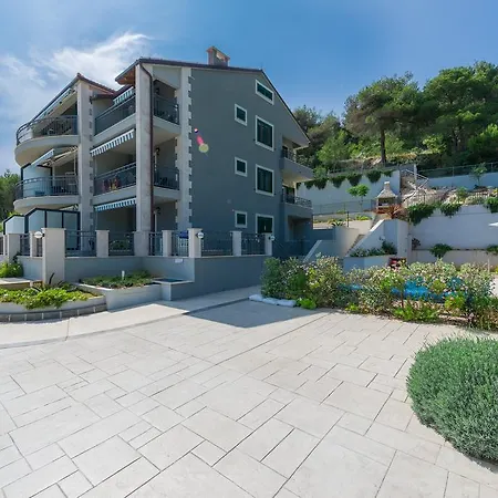 Apartment Island Hvar Seaside Levanda With Beach, Pool & Seaview Hvar Town