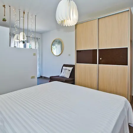Island Hvar Seaside Levanda With Beach, Pool & Seaview Apartment Hvar Town