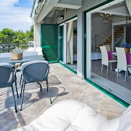 Apartment Island Hvar Seaside Levanda With Beach, Pool & Seaview *