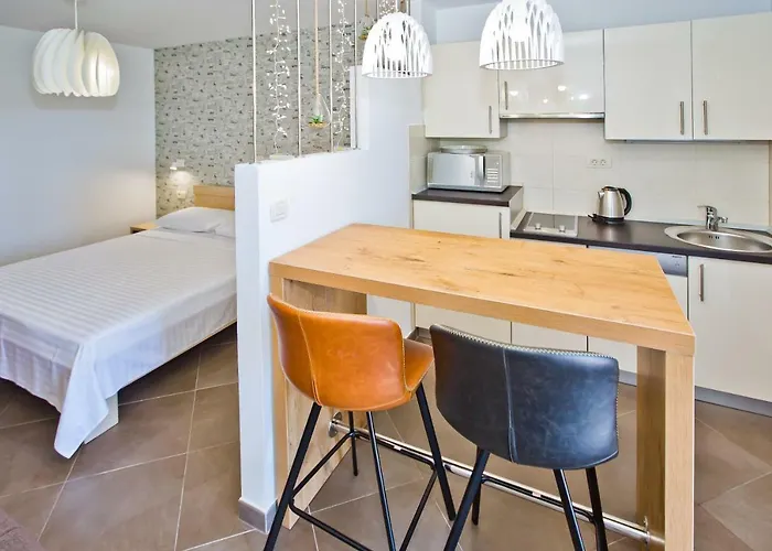 Island Hvar Seaside Levanda With Beach, Pool & Seaview Apartment Hvar Town