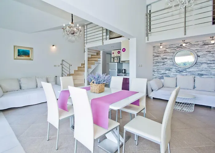 Apartment Island Hvar Seaside Levanda With Beach, Pool & Seaview Hvar Town
